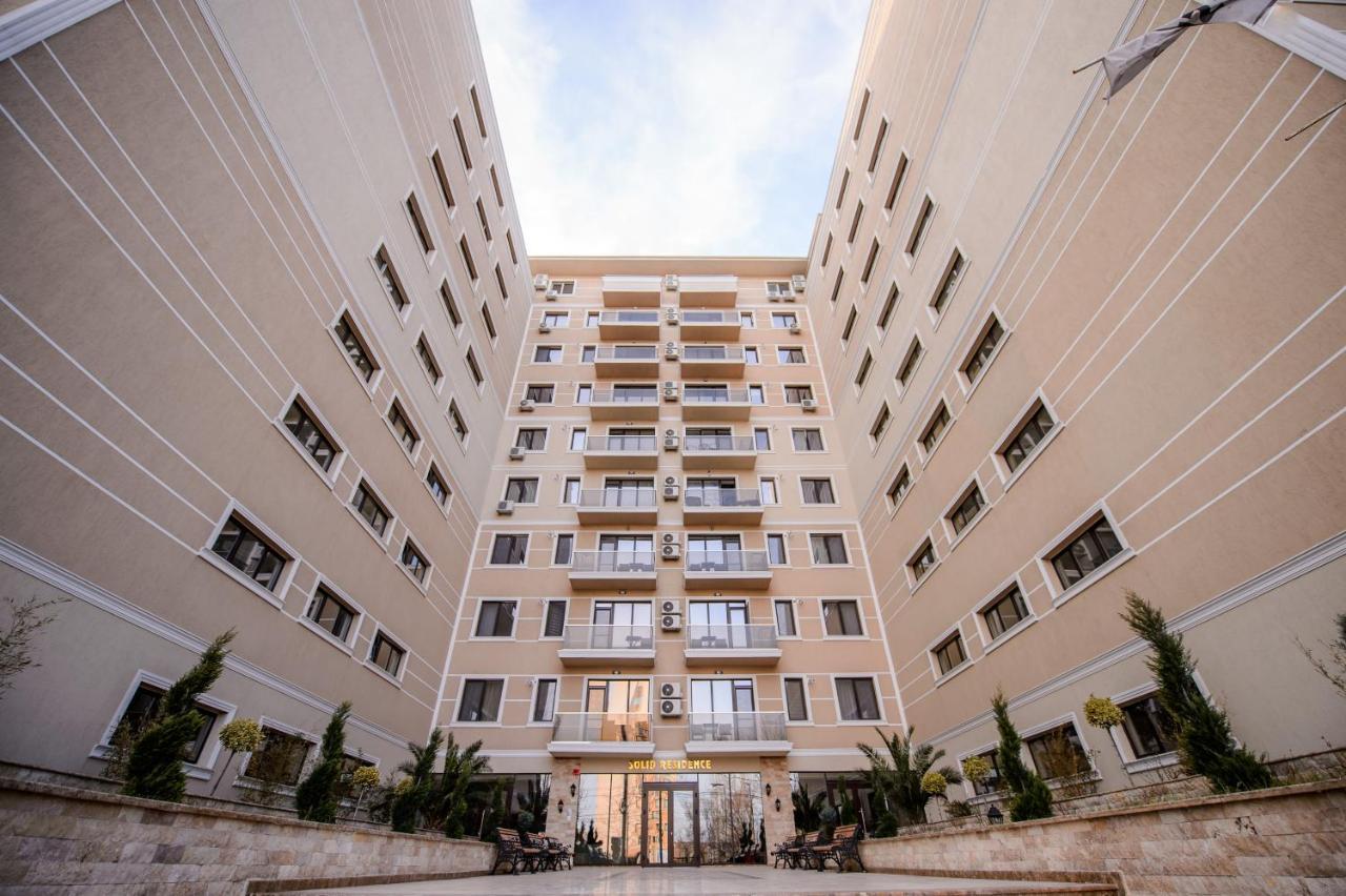Lake Apartments Solid Mamaia Bagian luar foto